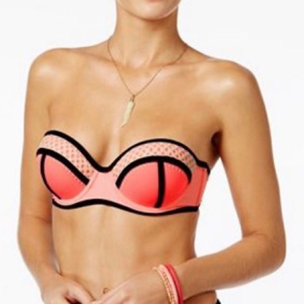 California Waves Bikini Top pink coral black